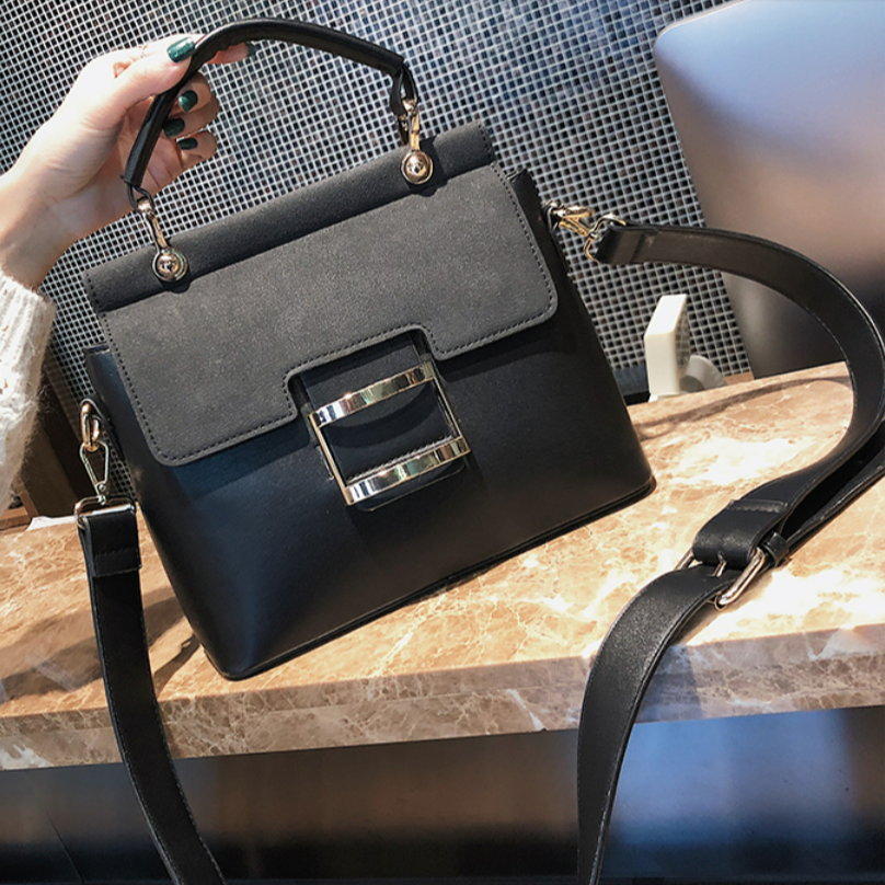 Bolsa Feminina de Couro Ceci